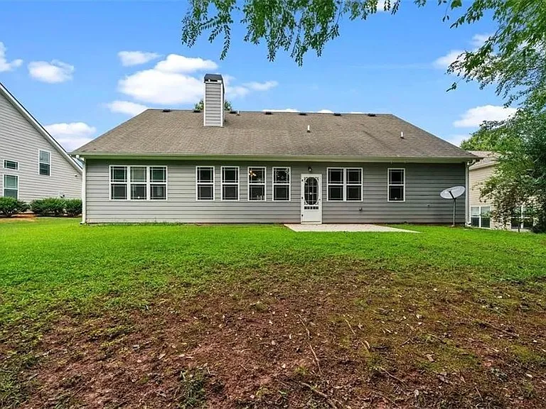 3516 Lori Ln — Photo 11