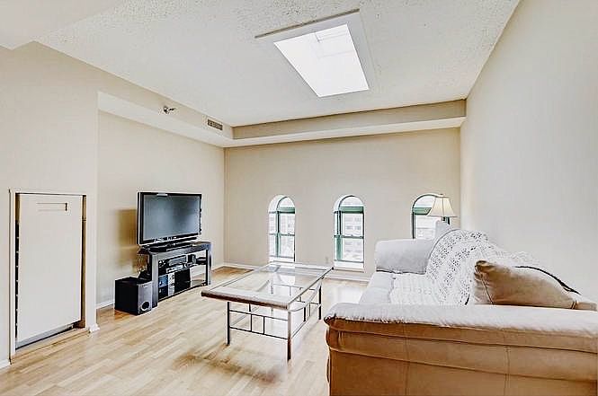 1st image of 270 E Highland Ave APT 1012