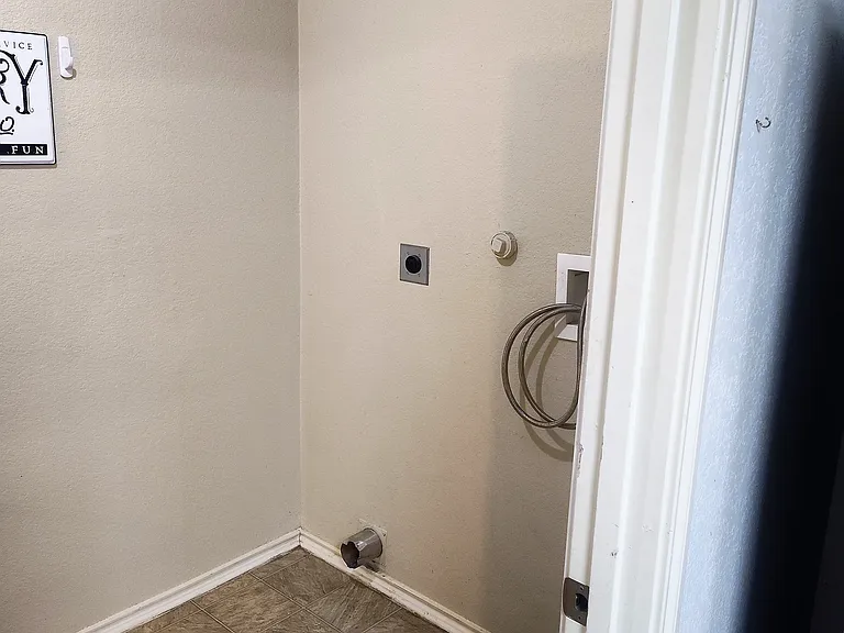 3007 Quiet Plain Dr — Photo 13