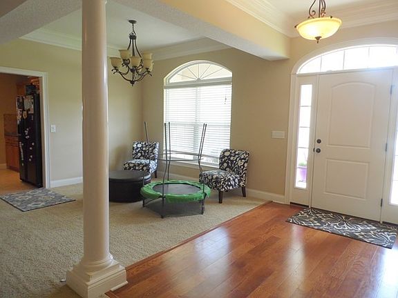 5th image of 35 Magnolia Bluff Dr