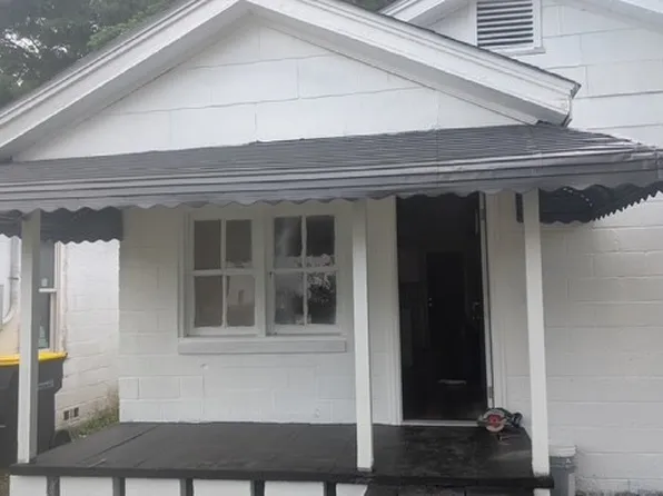 3305 Burroughs St, Savannah, GA 31405