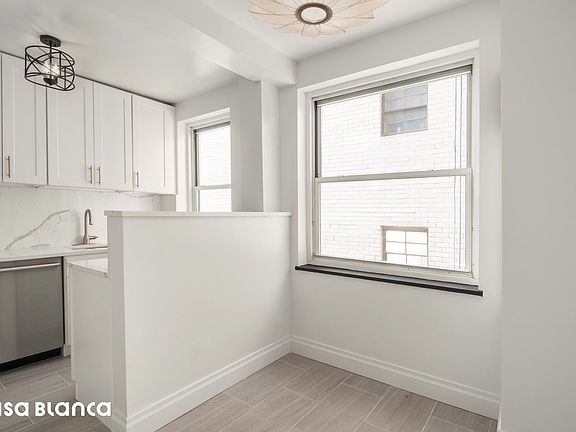 2nd image of 240 E 79th St APT 3B