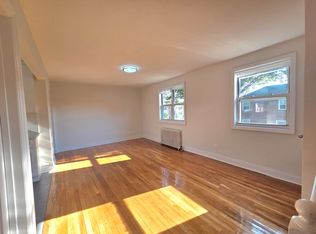 226-25 69th Ave FLOOR 2, Oakland Gardens, NY 11364