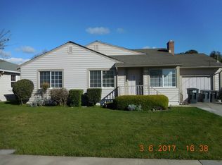 831 Capistrano Dr, Salinas, CA 93901