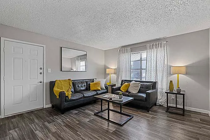 Sage Creek Apartments — Photo 40