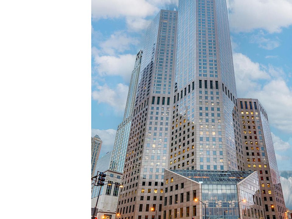 1st image of 950 N Michigan Ave APT 2305