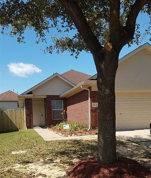 1st image of 13118 Grassy Briar Ln