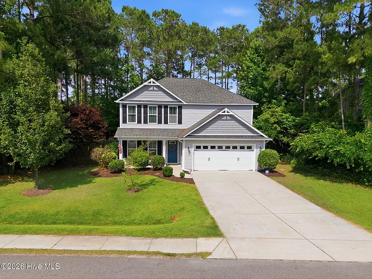 611 Majestic Oaks Dr — Photo 2