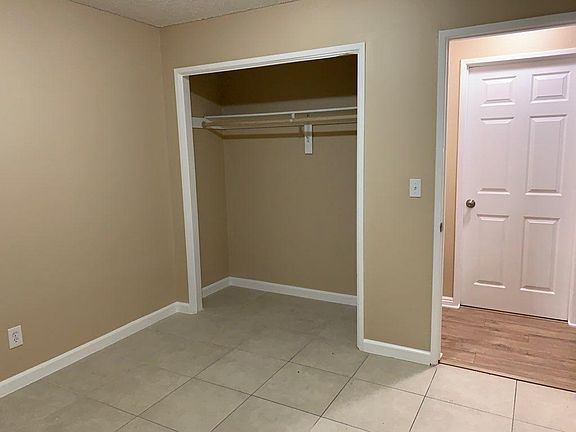 4th image of 626 N Kingsley Dr APT 4