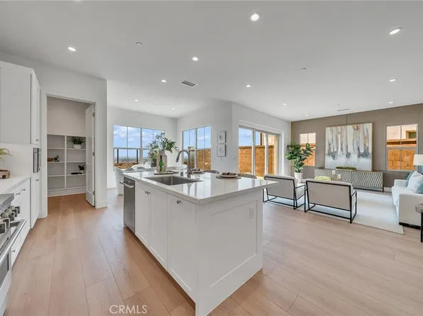 103 Eversedge, Irvine, CA 92618