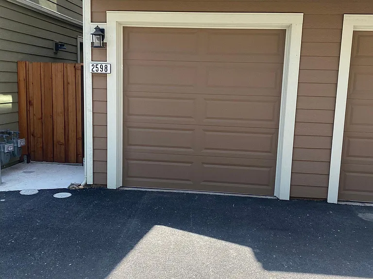 1 car garage
