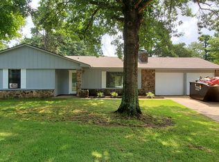 909 W Norristown Cir, Russellville, AR 72802