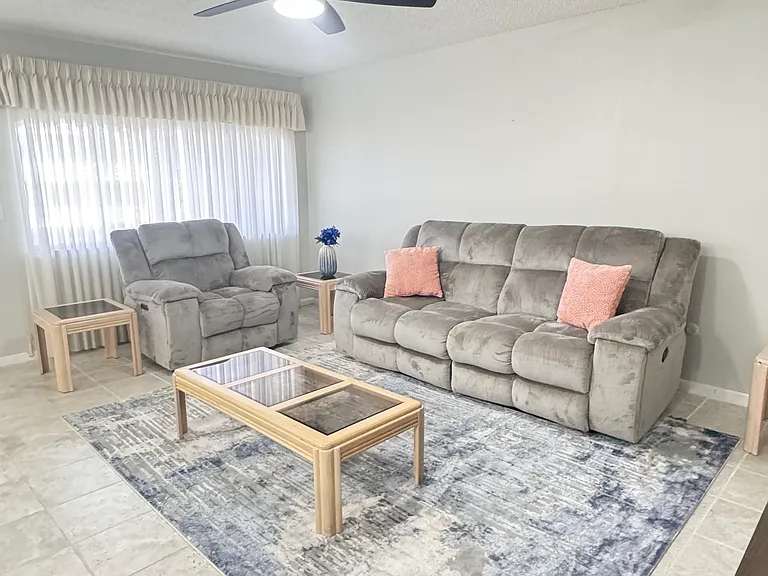 1235 S Highland Ave #D204 — Photo 6