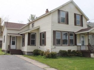 217 W Lynde St, Watertown, NY 13601