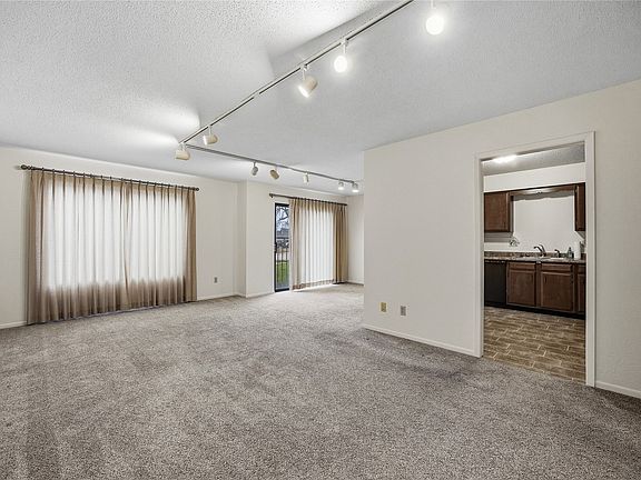 4th image of 830 Kerry Ln SE APT 19