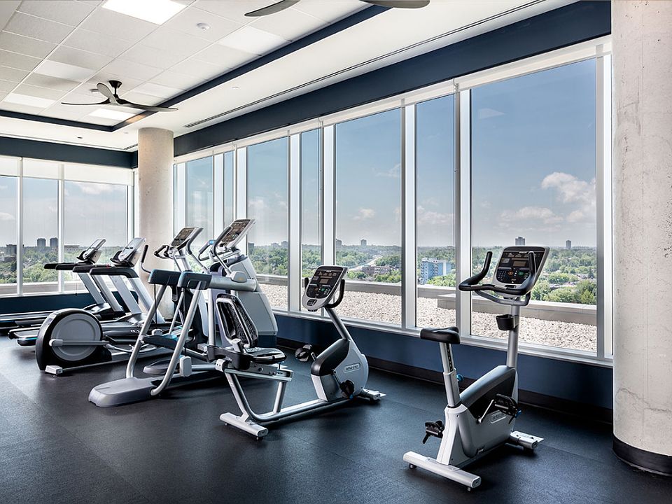 1st image of 1140 Wellington St W #2B-2Ba-965Sqft