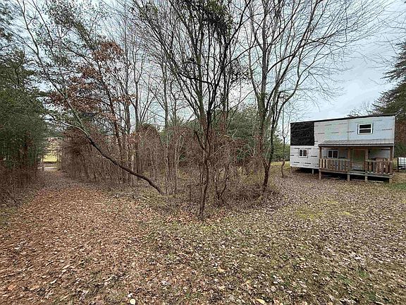 2nd image of 521 Pickens Rd