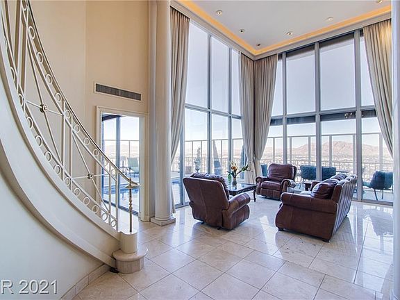 5th image of 3111 Bel Air Dr Unit 28B
