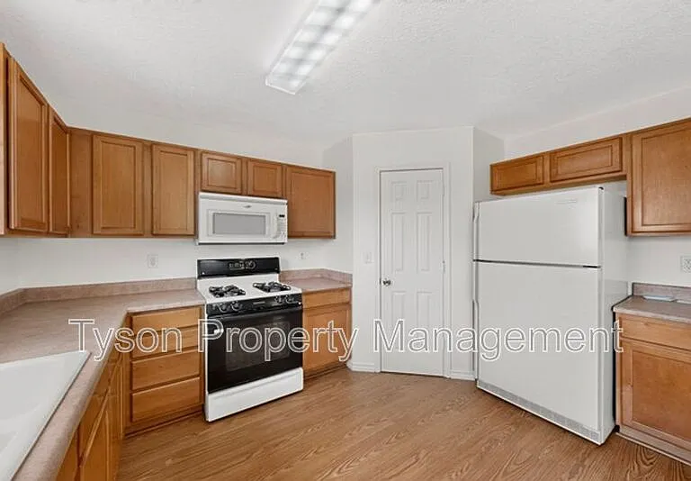 6126 Costa Brava Ave NW — Photo 8