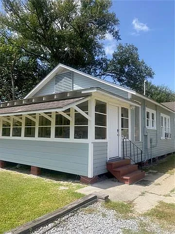 1109 S Holly St — Photo 26