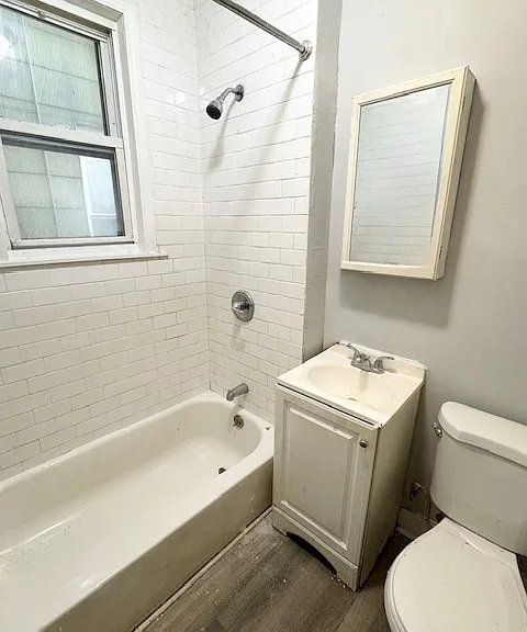195 Winfield Ave #1A — Photo 13