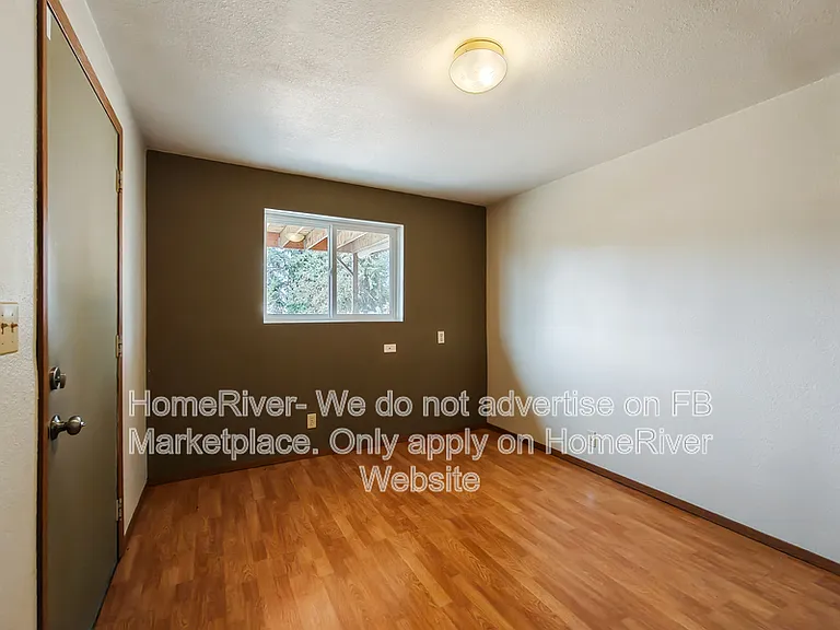 14611 E 13th Ave — Photo 12