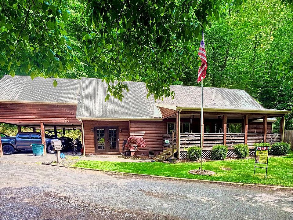 1st image of 9 Campbell Ln