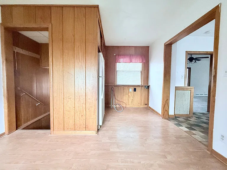 601 Clark St — Photo 17