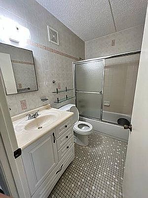 4th image of 13-20 33rd Ave #2