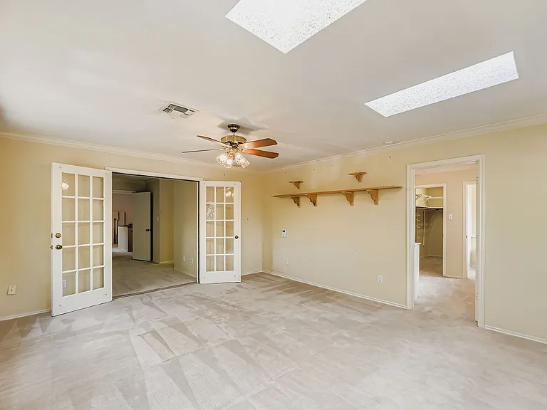 8104 East Ct — Photo 28
