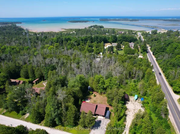 6 Whitefish Blvd, South Bruce Peninsula, ON N0H 2T0