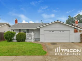 372 Hopkins Dr, Fairfield, CA 94533