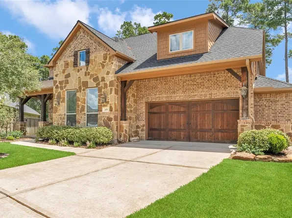 203 Gaillardia Court, Pinehurst, TX 77362