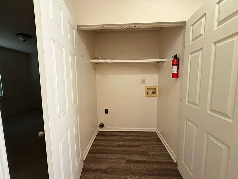 3024 Sherrill Ave #F — Photo 5