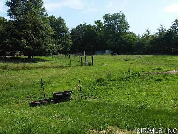 2nd image of 1465 Mount Zion Ave