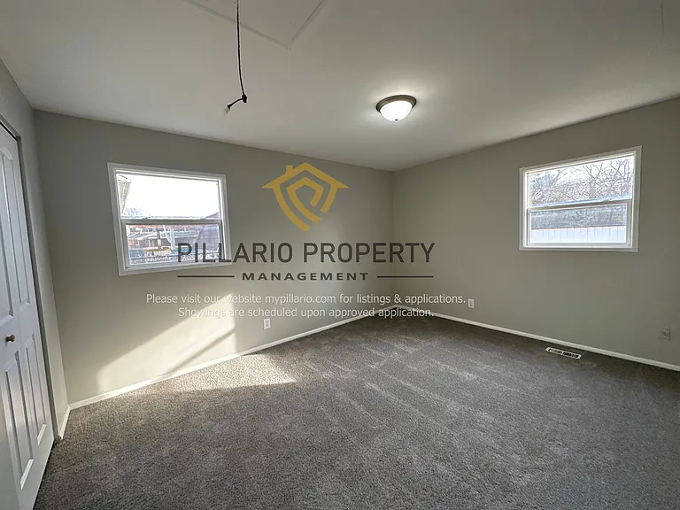 8523 E 42nd St — Photo 13