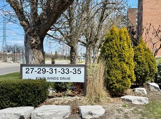 31 Four Winds Dr #502-W05, Toronto, ON M3J 1K9