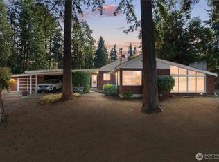 7118 96th St E, Puyallup, WA