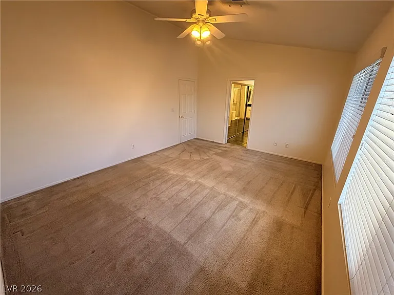 925 Lexington Cross Dr — Photo 48