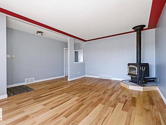 4th image of 10612 79th St NW