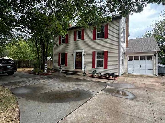 2nd image of 1102 NW Laird Ave