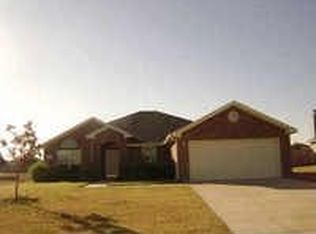 1562 Nottingham Dr, Lancaster, TX 75134