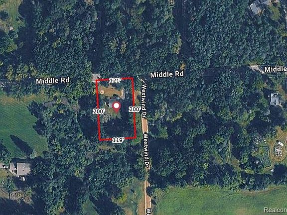 3rd image of 1405 Middle Rd