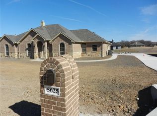5625 Foster Ct, Fort Worth, TX 76126