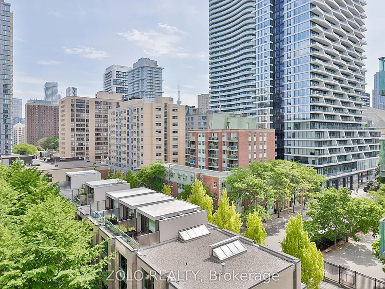 285 Mutual St #709 — Photo 22