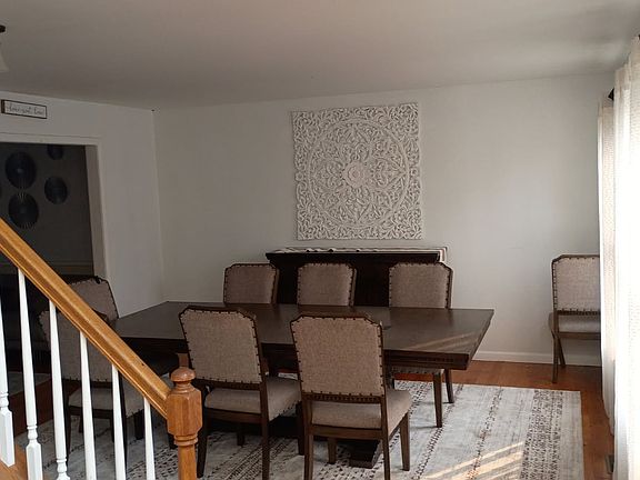 2nd image of 1483 Earie Way