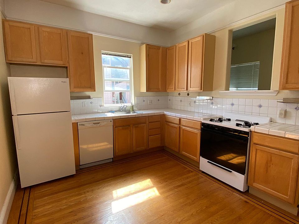 1st image of 477 Green St #C