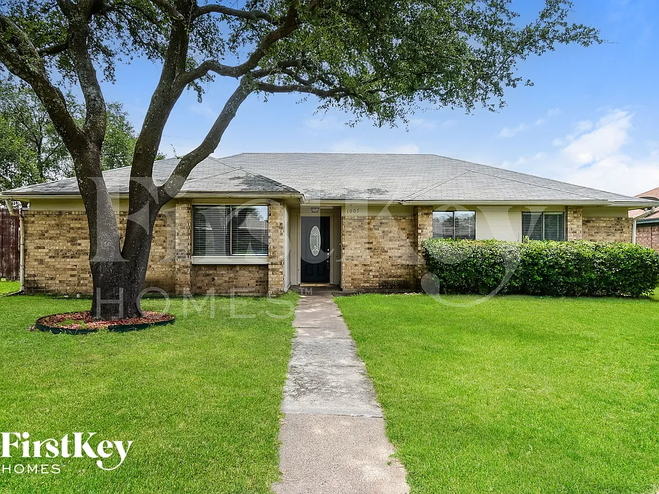 1007 Creighton Ct
