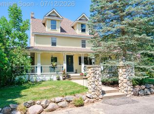 7500 Farley Rd, Pinckney, MI 48169