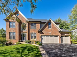 369 Stafney Dr, Batavia, IL 60510